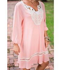 Knee Length Dress – Pink and White / Lace Trim